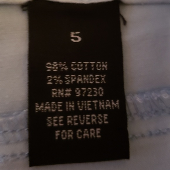 Women's matching outfit Jean's and Shirt - Picture 5 of 7